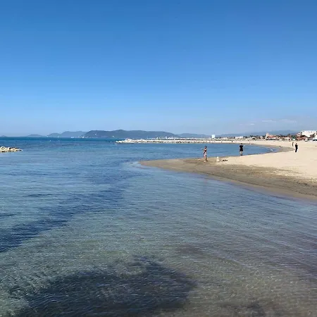 With Private Outdoor Area Maximum 1 Km From The Sea In Marina Di Apartamento