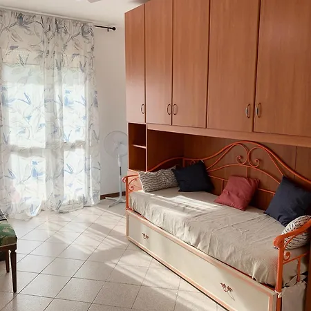 With Private Outdoor Area Maximum 1 Km From The Sea In Marina Di * Massa (Tuscany)