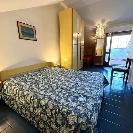 With Private Outdoor Area Maximum 1 Km From The Sea In Marina Di